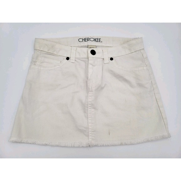 Cherokee Dresses & Skirts - Cherokee White Skirt Size M (7/8)